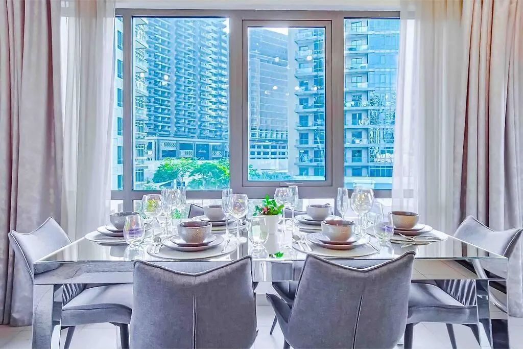 Chic Park Condo At Dubai Mall With Pool, Gym, Squash Courts, Games Room & Mini Theatre! 아랍에미리트