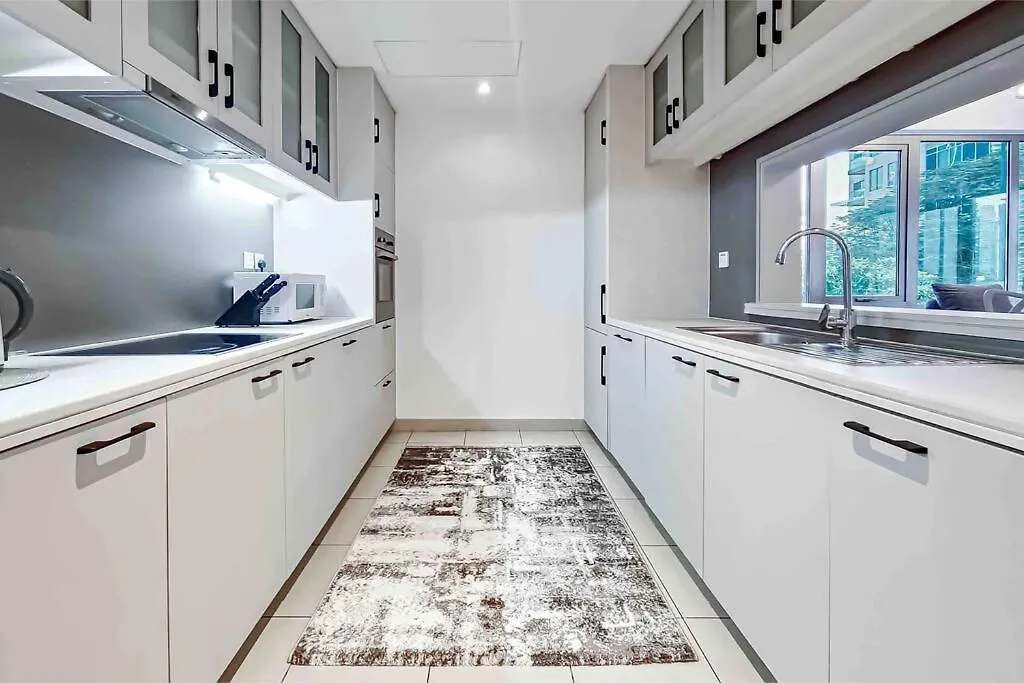 Chic Park Condo At Dubai Mall With Pool, Gym, Squash Courts, Games Room & Mini Theatre! 아파트