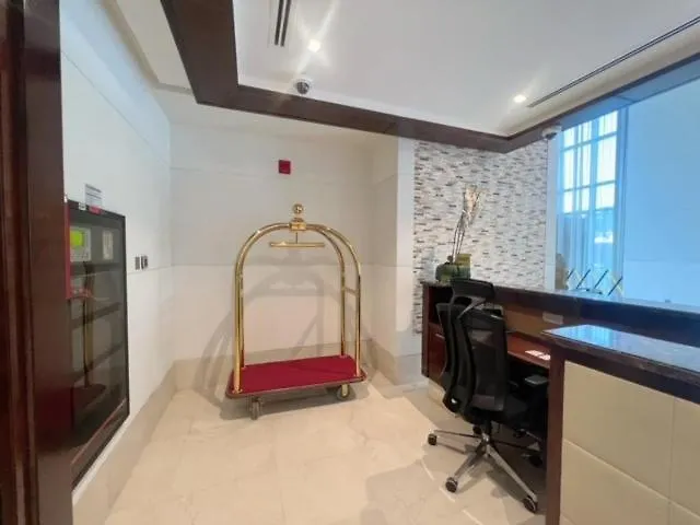 Chic Park Condo At Dubai Mall With Pool, Gym, Squash Courts, Games Room & Mini Theatre! 아랍에미리트