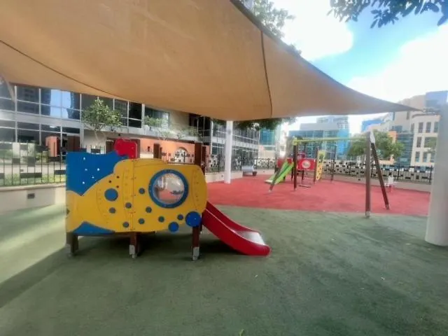 Chic Park Condo At Dubai Mall With Pool, Gym, Squash Courts, Games Room & Mini Theatre! 아파트